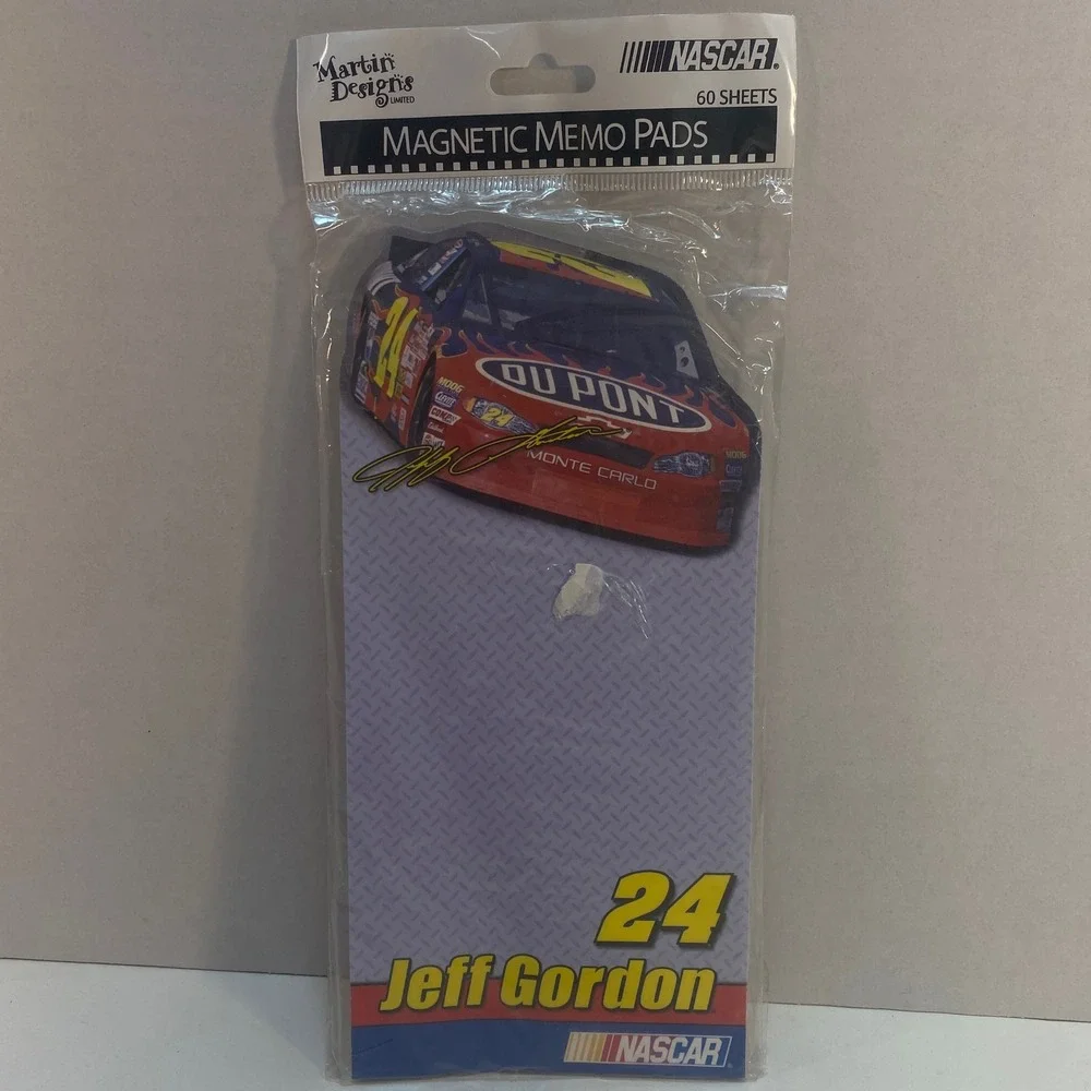 Jeff Gordon NASCAR 24 DuPont Monte Carlo Magnetic‎ Memo Pads 60 Sheets NEW